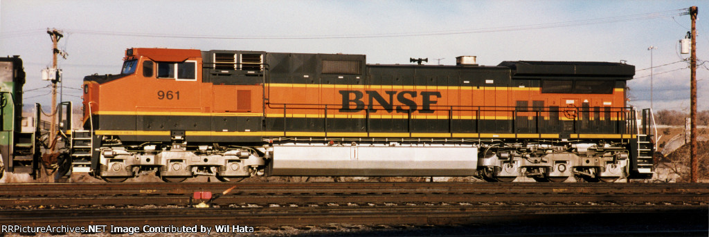 BNSF C44-9W 961